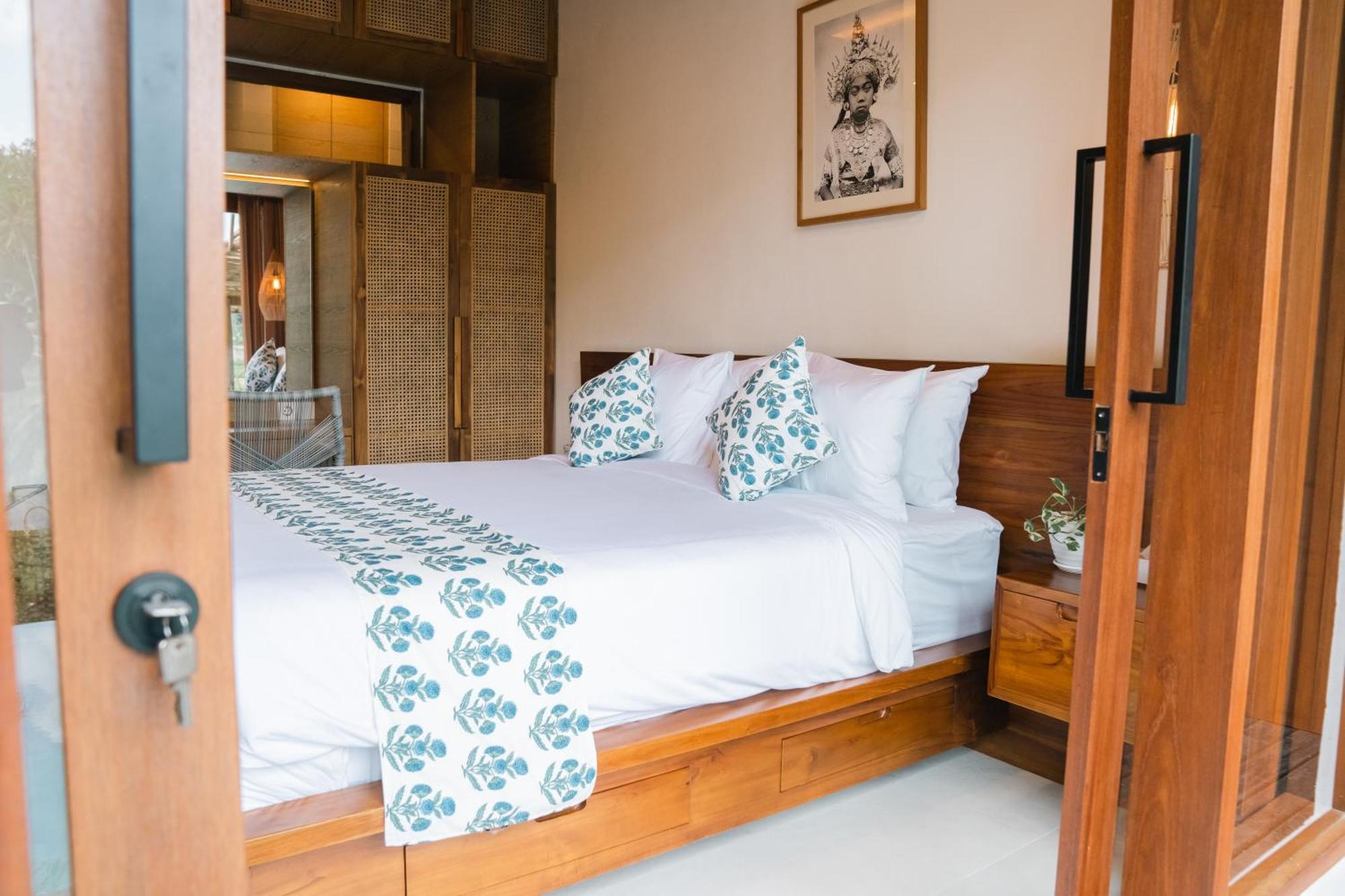 Ubud Riverside Villa Exterior photo